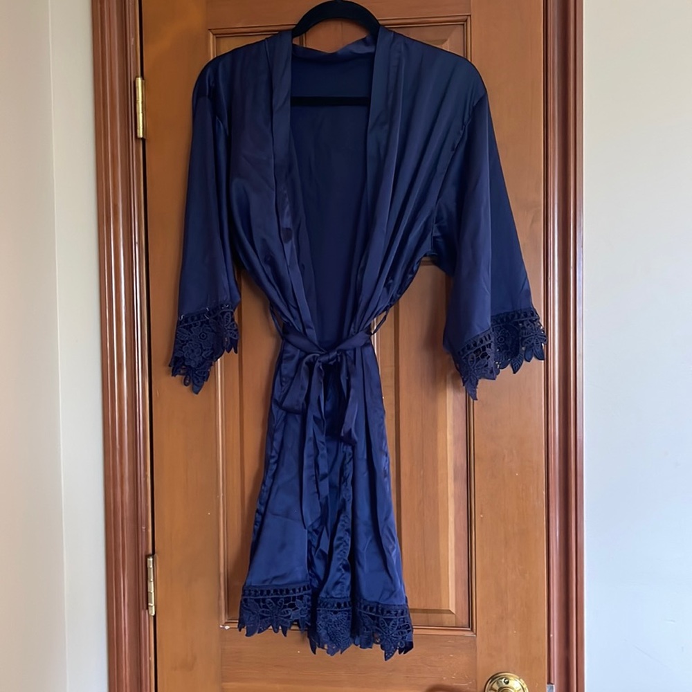 Navy blue bridesmaid robe